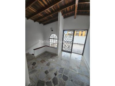 Apartamento de 5 alcobas en venta en Laureles, Medellín, 200 m² · foto 11 de 12