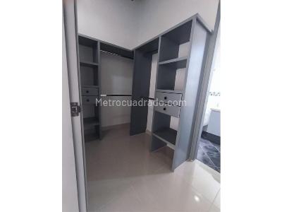 Apartamento de 4 alcobas en venta en La Magnolia, Envigado, 183 m² · foto 7 de 9
