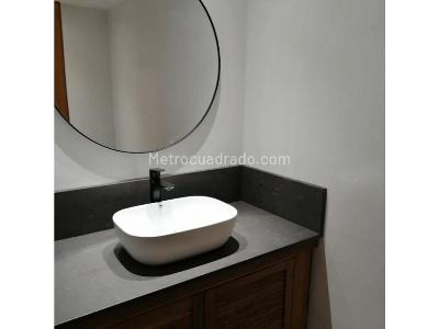 Apartamento en venta en El Poblado, Medellín · foto 3 de 10