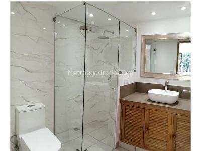 Apartamento en venta en El Poblado, Medellín · foto 4 de 10