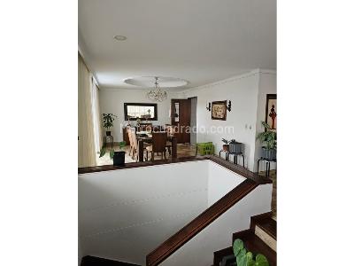Apartamento de 3 alcobas en venta en Los Balsos, Medellín, 289 m² · foto 3 de 17