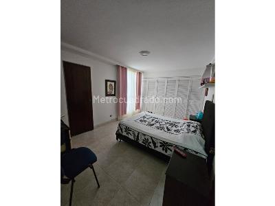 Apartamento de 3 alcobas en venta en Los Balsos, Medellín, 289 m² · foto 6 de 17