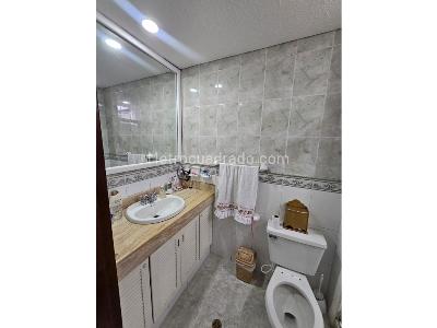 Apartamento de 3 alcobas en venta en Los Balsos, Medellín, 289 m² · foto 17 de 17
