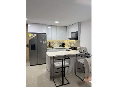Apartamento en venta en Loma Del Indio, Medellín · foto 4 de 11