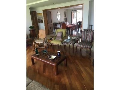 Apartamento de 3 alcobas en venta en El Poblado, Medellín, 214 m² · foto 4 de 13