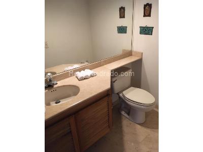 Apartamento de 3 alcobas en venta en El Poblado, Medellín, 214 m² · foto 7 de 13
