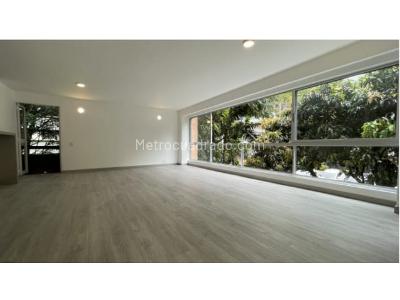Apartamento de 2 alcobas en venta en El Poblado, Medellín, 144 m² · foto 3 de 19