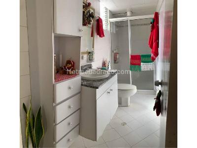 Casa de 4 alcobas en venta en Villa Hermosa, Medellín, 210 m² · foto 11 de 15
