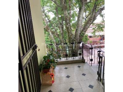 Casa de 4 alcobas en venta en Villa Hermosa, Medellín, 210 m² · foto 15 de 15