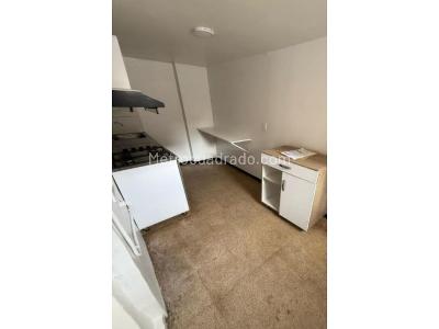 Casa de 5 alcobas en venta en Boston, Medellín, 197 m² · foto 2 de 17