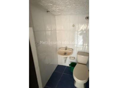 Casa de 5 alcobas en venta en Boston, Medellín, 197 m² · foto 6 de 17