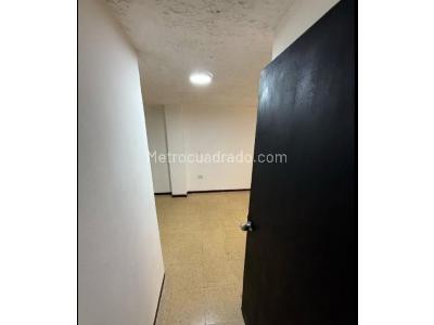 Casa de 5 alcobas en venta en Boston, Medellín, 197 m² · foto 9 de 17