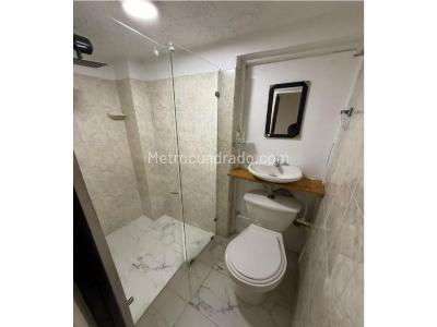 Casa de 5 alcobas en venta en Boston, Medellín, 197 m² · foto 12 de 17