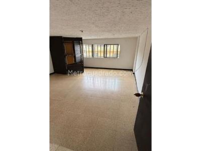 Casa de 5 alcobas en venta en Boston, Medellín, 197 m² · foto 15 de 17