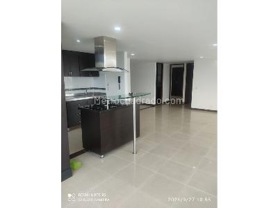 Apartamento de 3 alcobas en venta en La Castellana, Medellín, 140 m² · foto 2 de 10