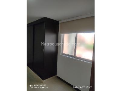 Apartamento de 3 alcobas en venta en La Castellana, Medellín, 140 m² · foto 6 de 10