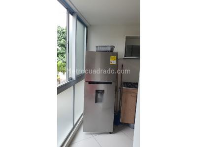 Apartaestudio en venta en Laureles, Medellín, 46 m² · foto 3 de 13