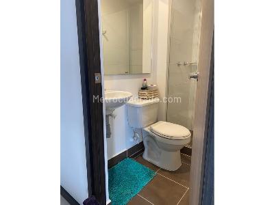 Apartamento de 3 alcobas en venta en Niquia, Bello, 72 m² · foto 6 de 11