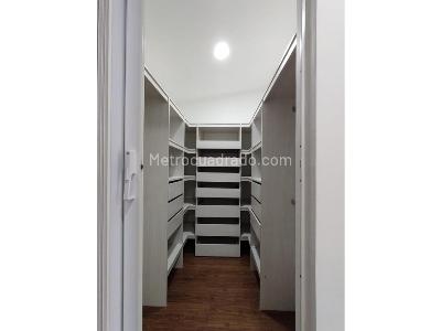 Casa de 3 alcobas en venta en La Mota, Medellín, 157 m² · foto 13 de 17