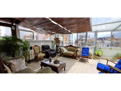 Apartamento de 3 alcobas en venta en Laureles, Medellín, 167 m² · foto 7 de 19