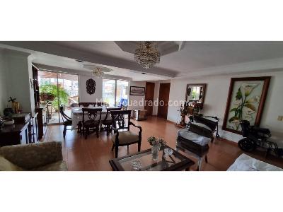 Apartamento de 3 alcobas en venta en Laureles, Medellín, 167 m² · foto 9 de 19