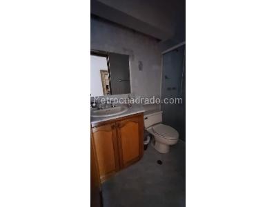 Apartamento de 3 alcobas en venta en Laureles, Medellín, 167 m² · foto 13 de 19