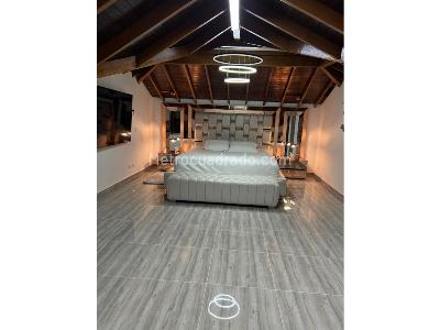Casa de 4 alcobas en venta en El Poblado, Medellín, 340 m² · foto 11 de 20
