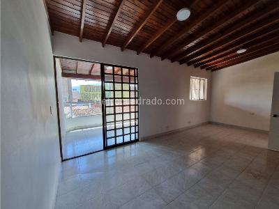 Apartamento en venta en La Floresta, Medellín · foto 4 de 20