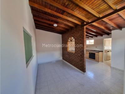 Apartamento en venta en La Floresta, Medellín · foto 7 de 20