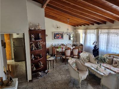 Casa de 4 alcobas en venta en America Niza, Medellín, 174 m² · foto 10 de 20