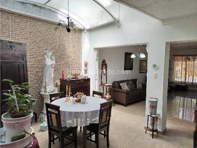 Casa de 4 alcobas en venta en Belen Rosales En La Comuna 16 De Medellin, Medellín, 104 m² · foto 4 de 17