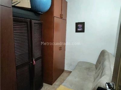Casa de 4 alcobas en venta en Belen Rosales En La Comuna 16 De Medellin, Medellín, 104 m² · foto 16 de 17
