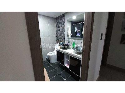 Apartamento de 3 alcobas en venta en Laureles, Medellín, 195 m² · foto 8 de 10
