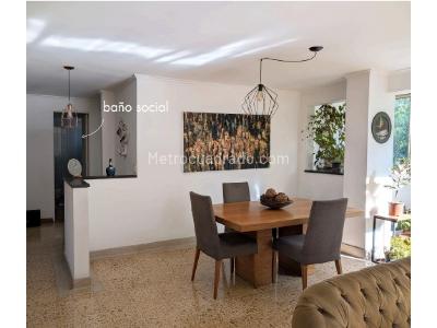Apartamento de 4 alcobas en venta en Castropol, Medellín, 223 m² · foto 4 de 20