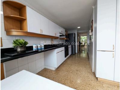 Apartamento de 4 alcobas en venta en Castropol, Medellín, 223 m² · foto 8 de 20