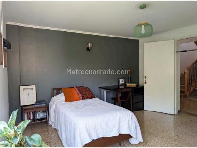 Apartamento de 4 alcobas en venta en Castropol, Medellín, 223 m² · foto 17 de 20