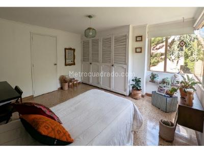 Apartamento de 4 alcobas en venta en Castropol, Medellín, 223 m² · foto 18 de 20