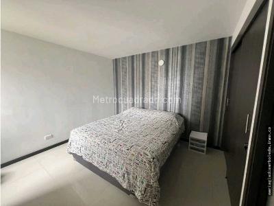 Apartamento de 3 alcobas en venta en Loma De San Jose, Sabaneta, 76 m² · foto 7 de 12