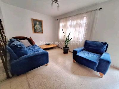 Casa de 3 alcobas en venta en Belen San Bernado, Medellín, 150 m² · foto 2 de 13
