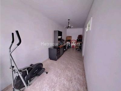 Casa de 3 alcobas en venta en Belen San Bernado, Medellín, 150 m² · foto 8 de 13
