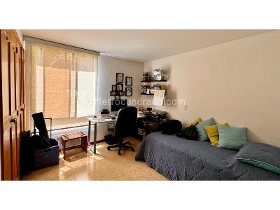Apartamento de 4 alcobas en venta en El Poblado, Medellín, 189 m² · foto 3 de 15