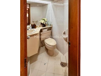 Apartamento de 4 alcobas en venta en El Poblado, Medellín, 189 m² · foto 5 de 15