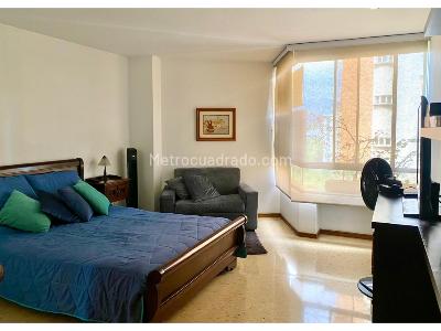 Apartamento de 4 alcobas en venta en El Poblado, Medellín, 189 m² · foto 9 de 15