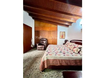 Casa de 3 alcobas en venta en Simon Bolivar, Medellín, 200 m² · foto 15 de 19