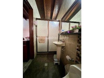 Casa de 3 alcobas en venta en Simon Bolivar, Medellín, 200 m² · foto 16 de 19