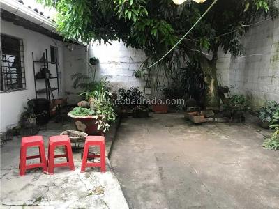 Casa de 5 alcobas en venta en Simon Bolivar, Medellín, 224 m² · foto 8 de 8