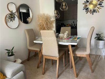 Apartamento de 3 alcobas en venta en San Javier, Medellín, 52 m² · foto 2 de 10
