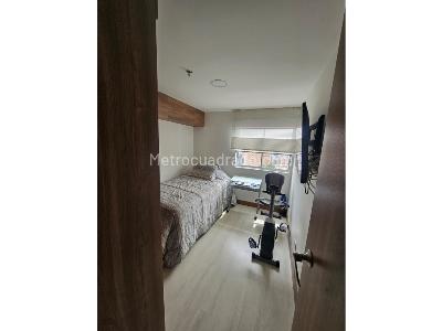 Apartamento de 2 alcobas en venta en Parque Principal, Sabaneta, 66 m² · foto 11 de 14