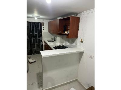 Apartamento en venta en Almeria, Medellín · foto 2 de 14