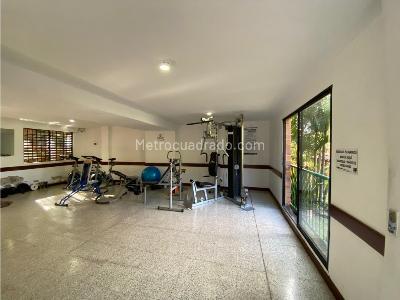 Apartamento en venta en Almeria, Medellín · foto 8 de 14